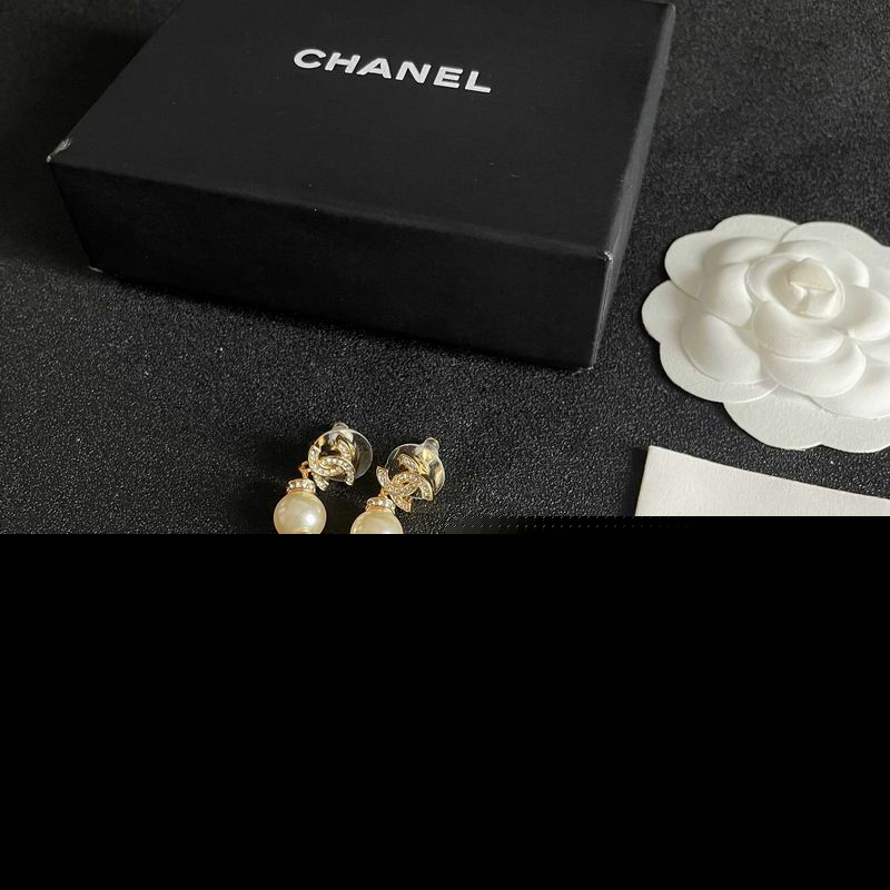 Chanel Earring 04yxs389